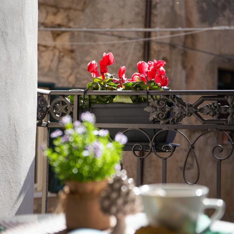 Porta Soprana Luxury Guest House & Spa Sclafani Экстерьер фото